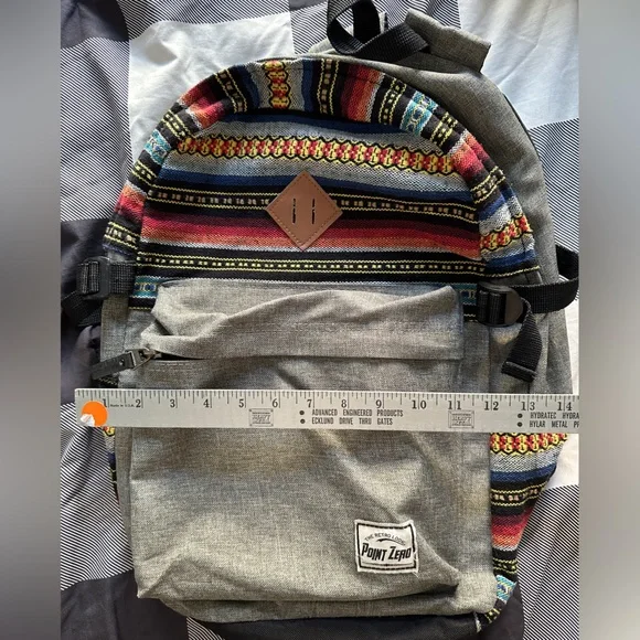 Point Zero The Retro Look Backpack - Picture 12 of 12